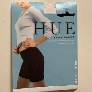 NEW HUE BLACK NYLONS PANTYHOSE SHEER SHAPER BLACK SZ 2 HOSIERY STOCKINGS